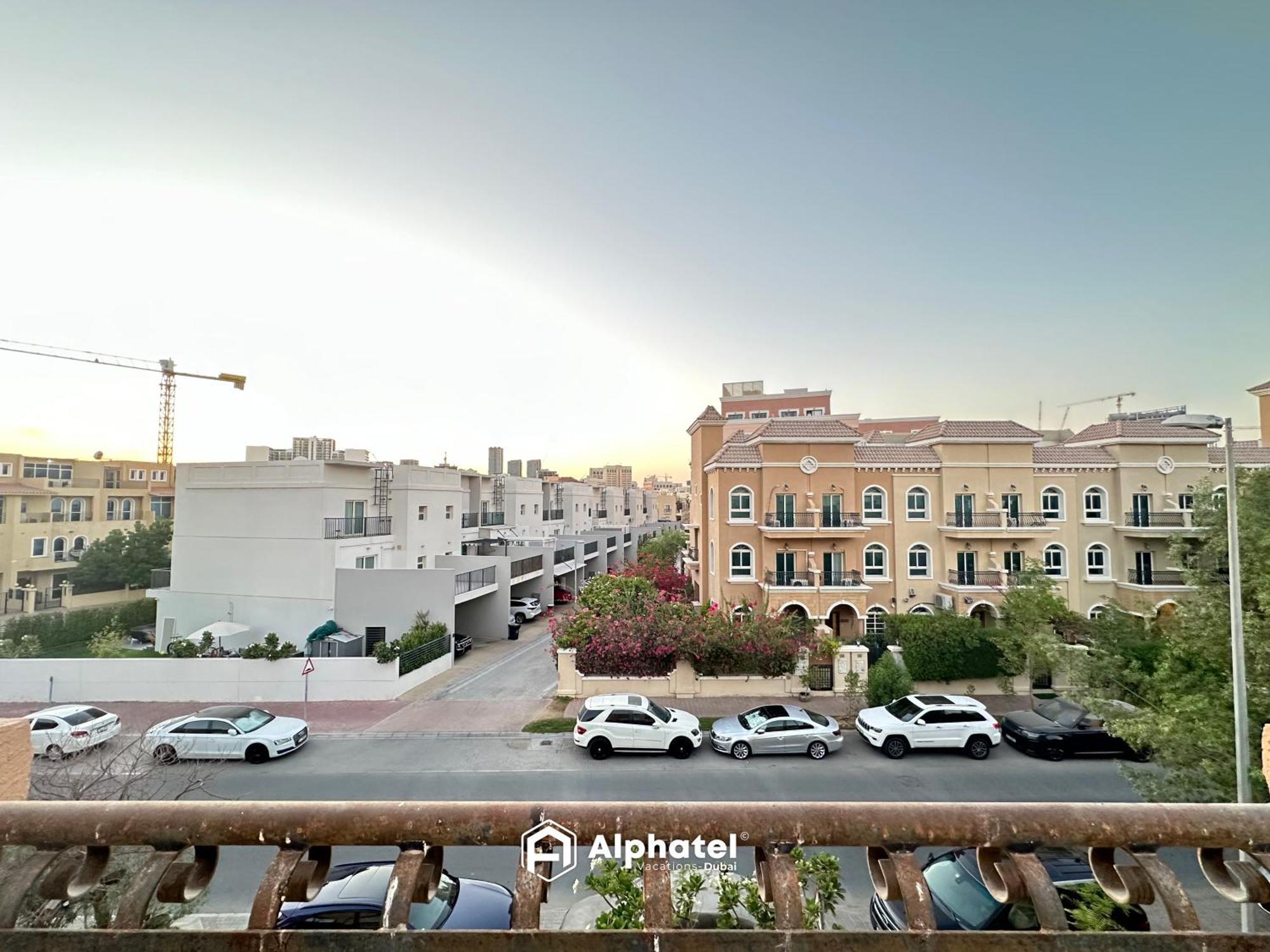 Elegant 3-bedroom In Jvc - - Ideal For Modern Lifestyles - By Alphatel Vacations Dubai