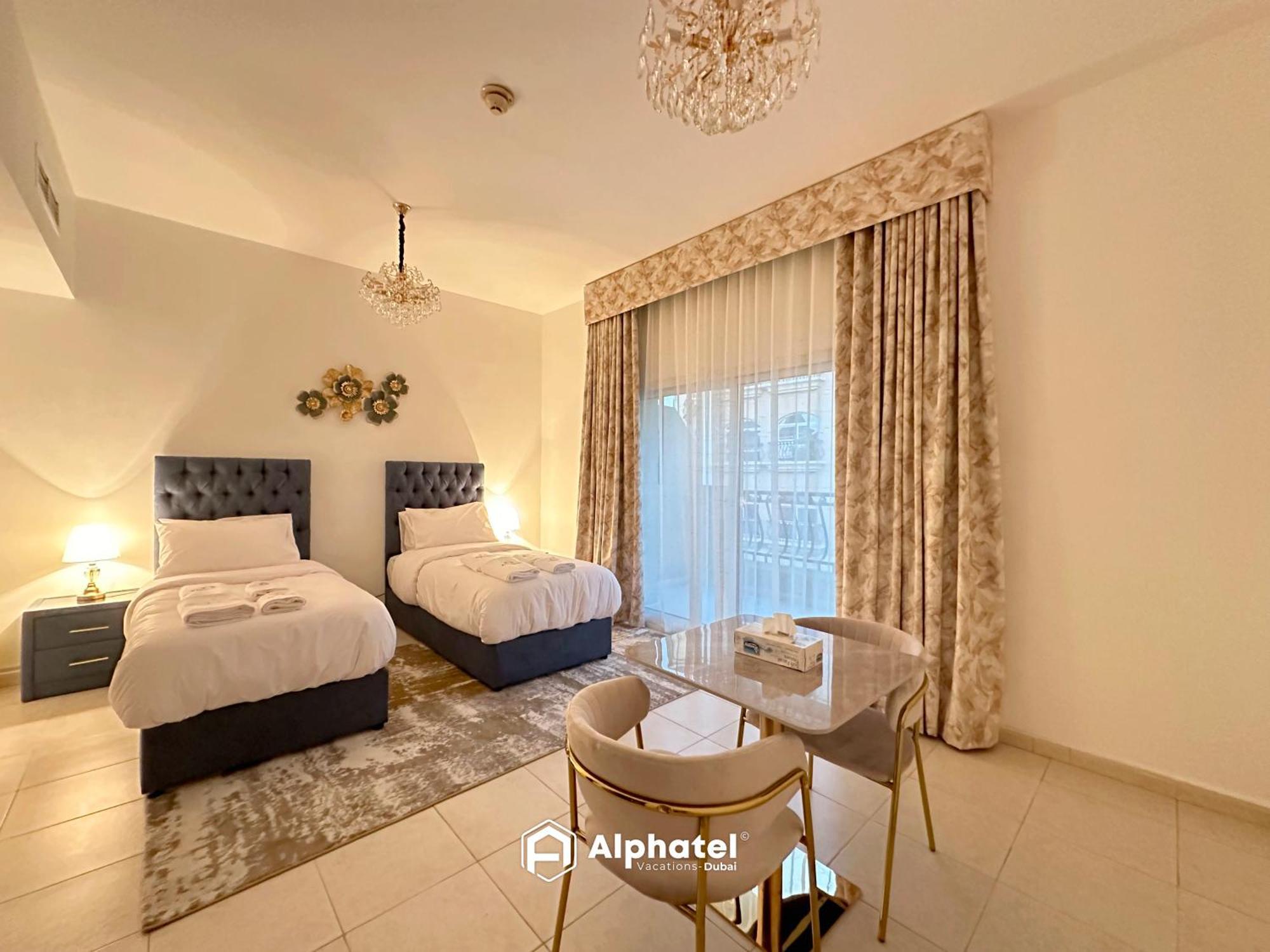 Guest house Elegant 3-bedroom In Jvc - - Ideal For Modern Lifestyles - By Alphatel Vacations *