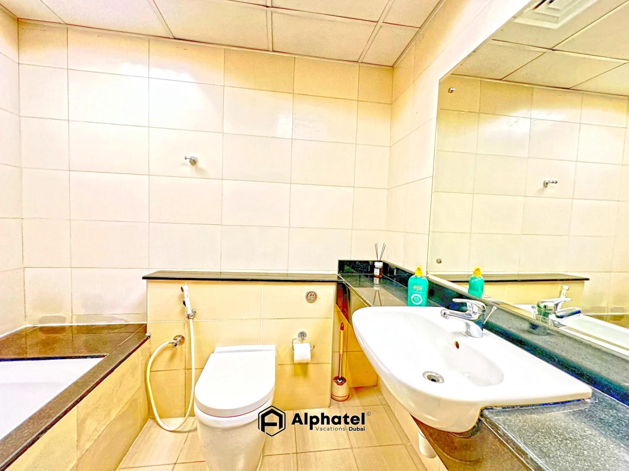 Stylish 3-bedroom Maid - In Jvc -